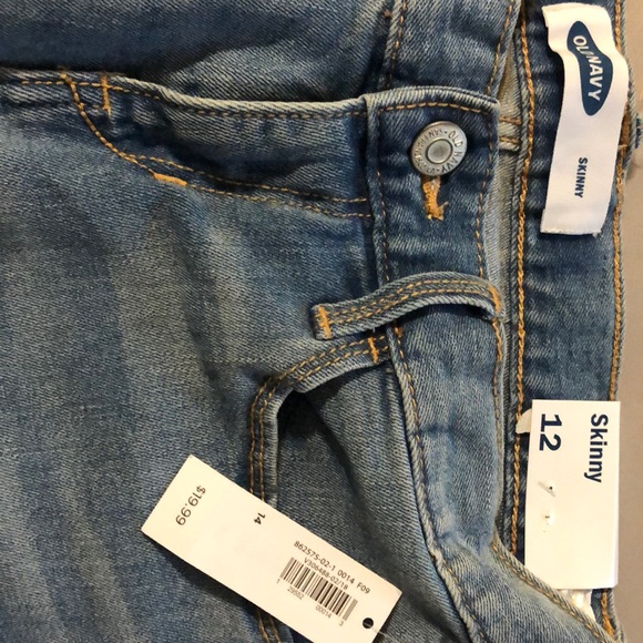 Children’s Old Navy Crop Skinny Jeans Size 12 - Picture 2 of 3